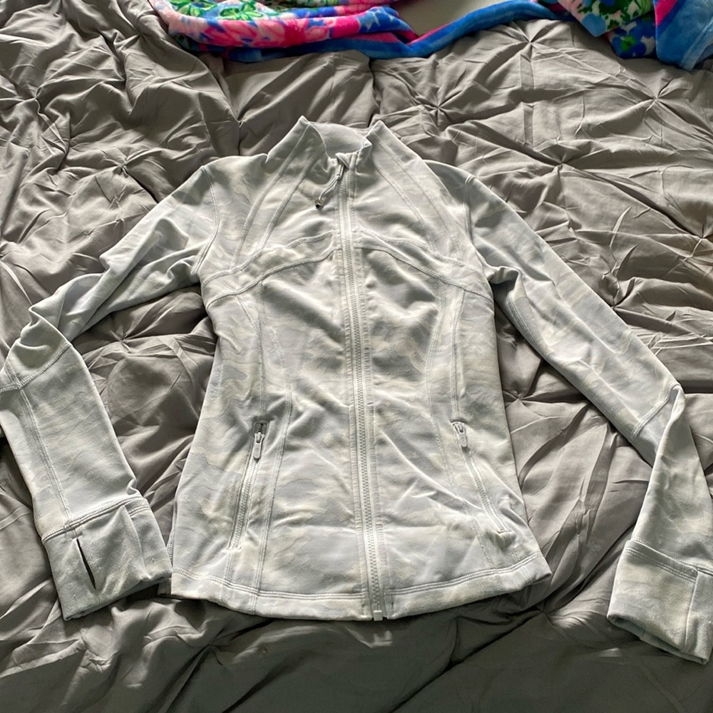 White and grey camo lululemon define jacket